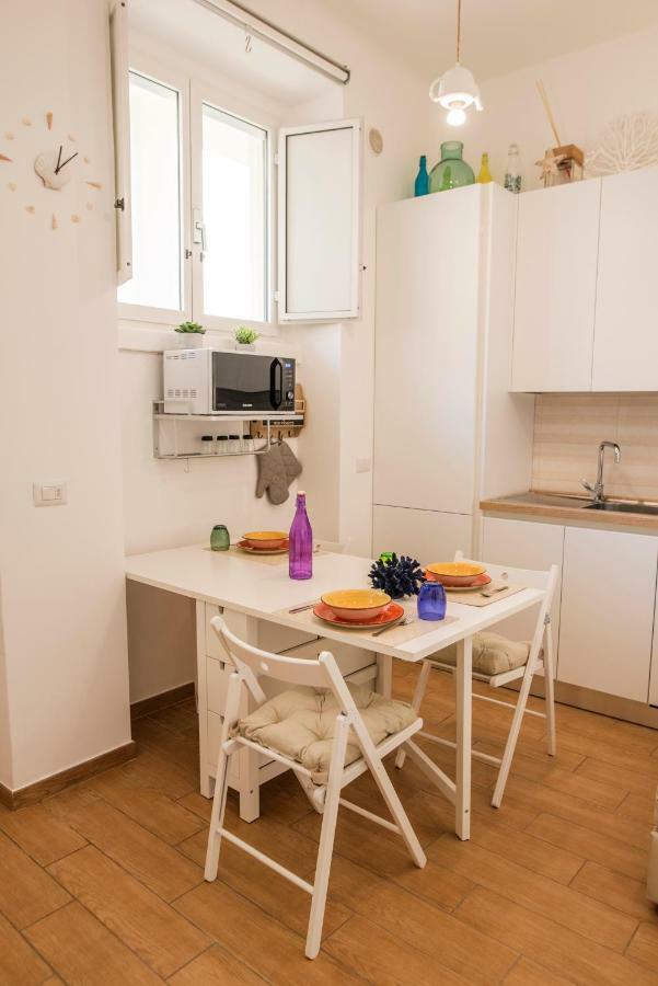 Finestra Sul Porto Apartamento Bari Exterior foto